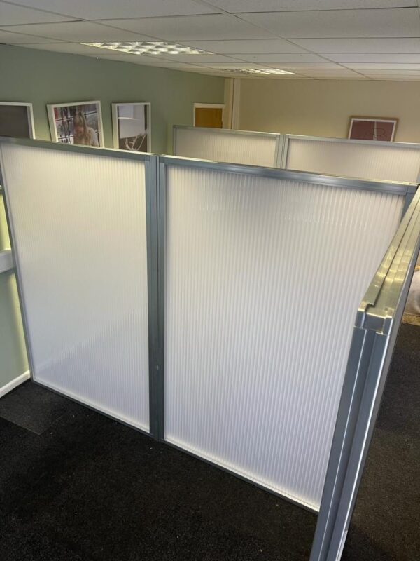 covid cubicles dividers portable modular partitions